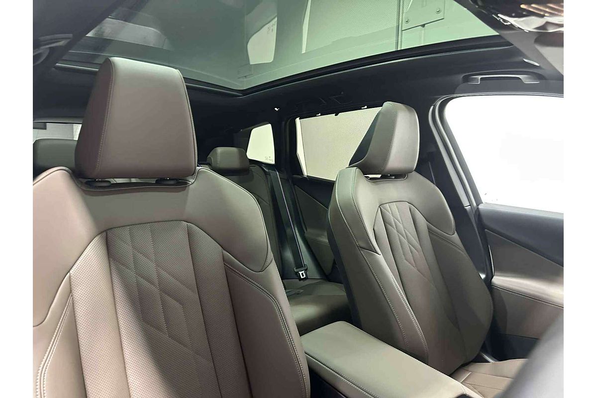 2025 BMW X3 30e xDrive G45