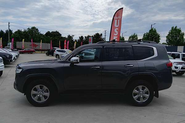 2021 Toyota Landcruiser Sahara FJA300R