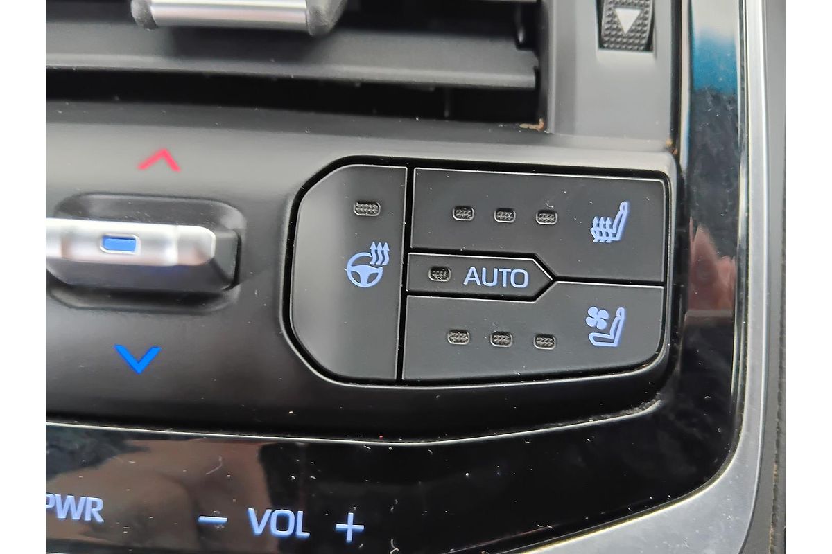 2021 Toyota Landcruiser Sahara FJA300R