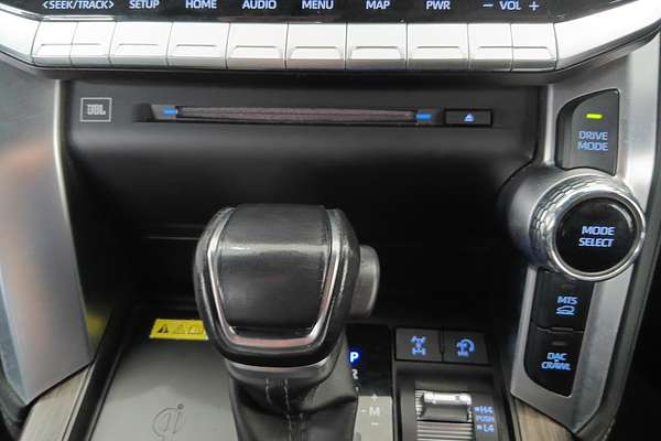 2021 Toyota Landcruiser Sahara FJA300R