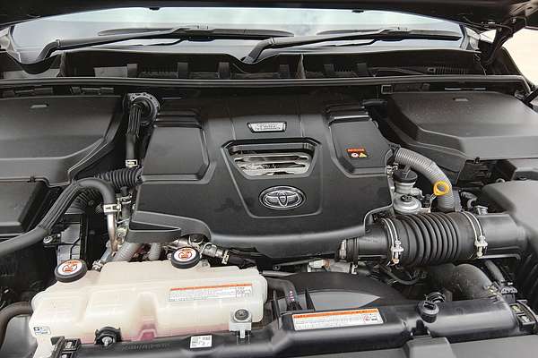 2021 Toyota Landcruiser Sahara FJA300R