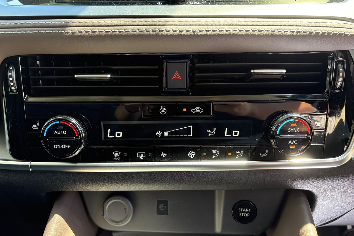 2025 Nissan QASHQAI Ti e-POWER J12