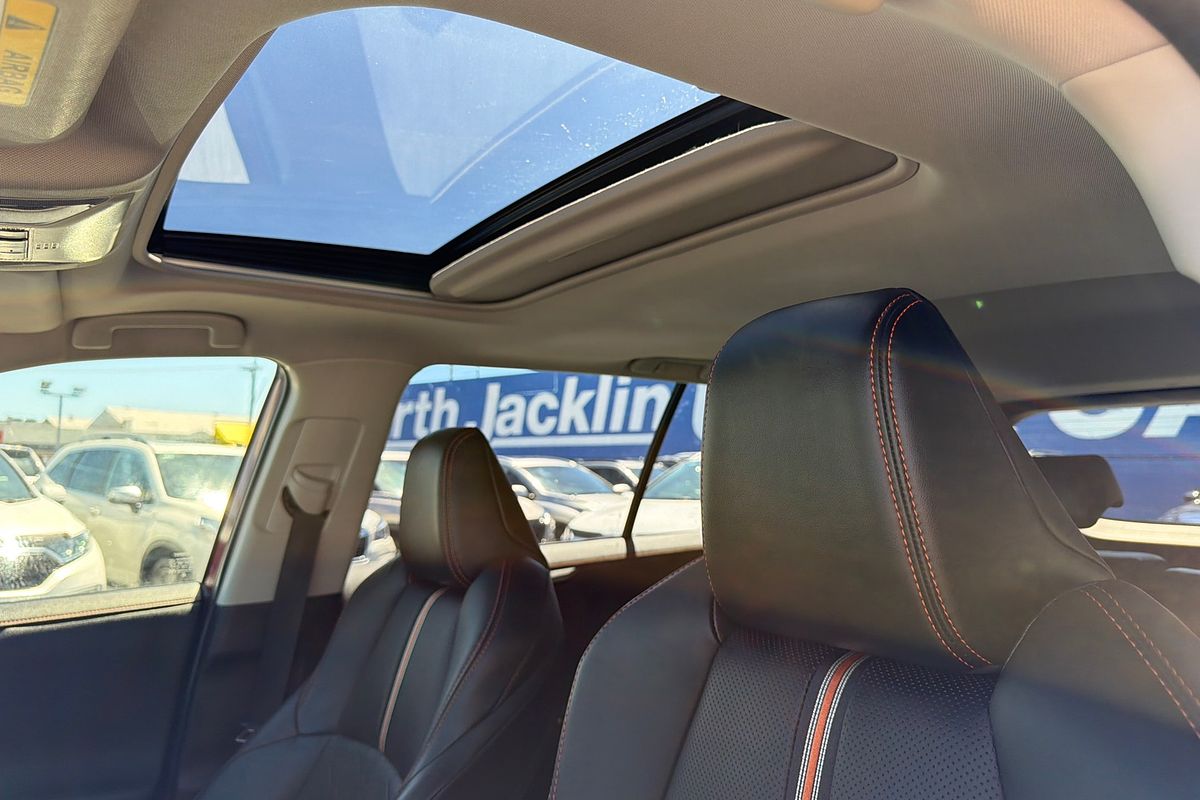 2020 Toyota RAV4 Edge AXAA54R