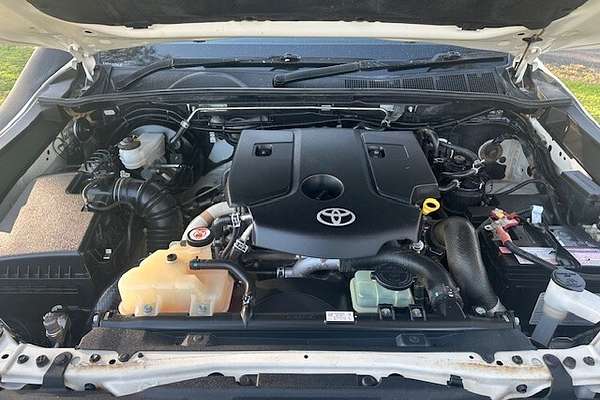 2023 Toyota Hilux SR GUN126R 4X4