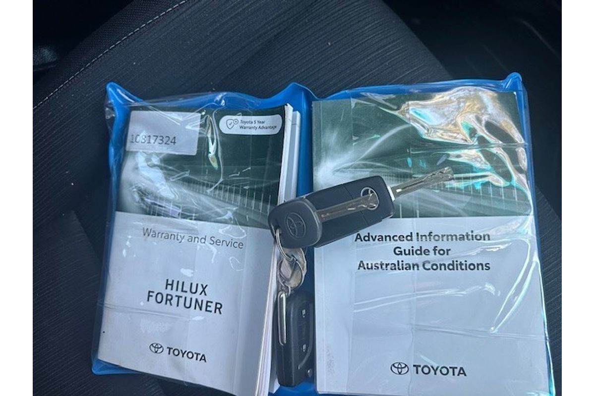 2023 Toyota Hilux SR GUN126R 4X4