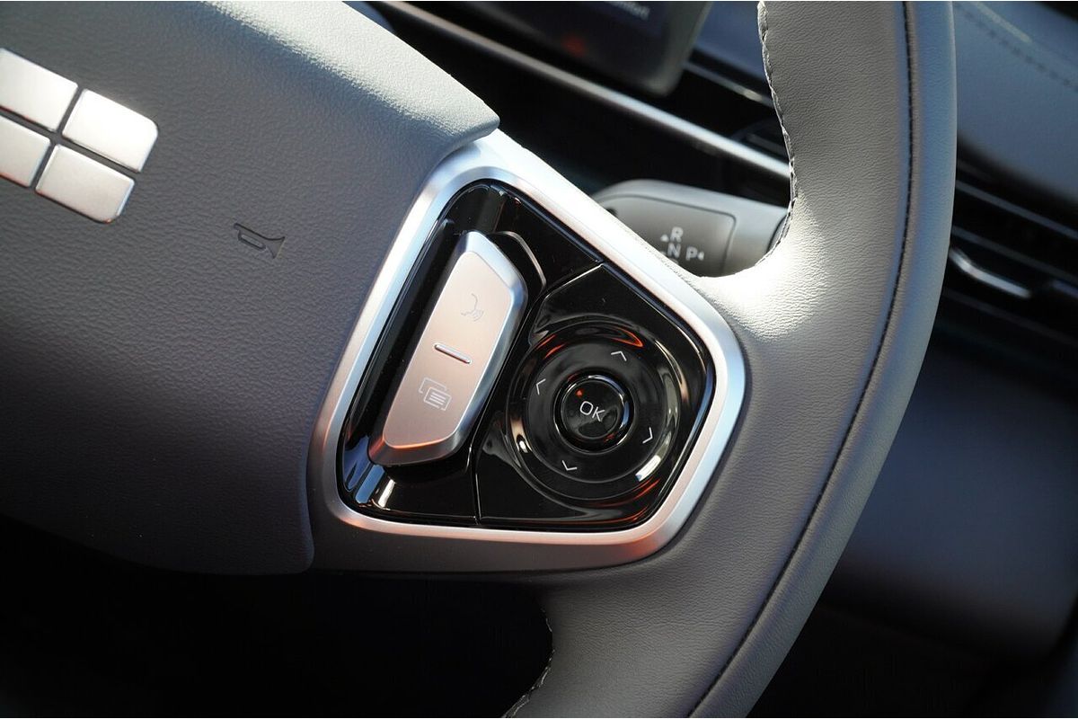 2025 Geely EX5 Inspire E245