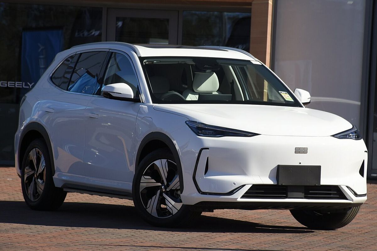 2025 Geely EX5 Inspire E245