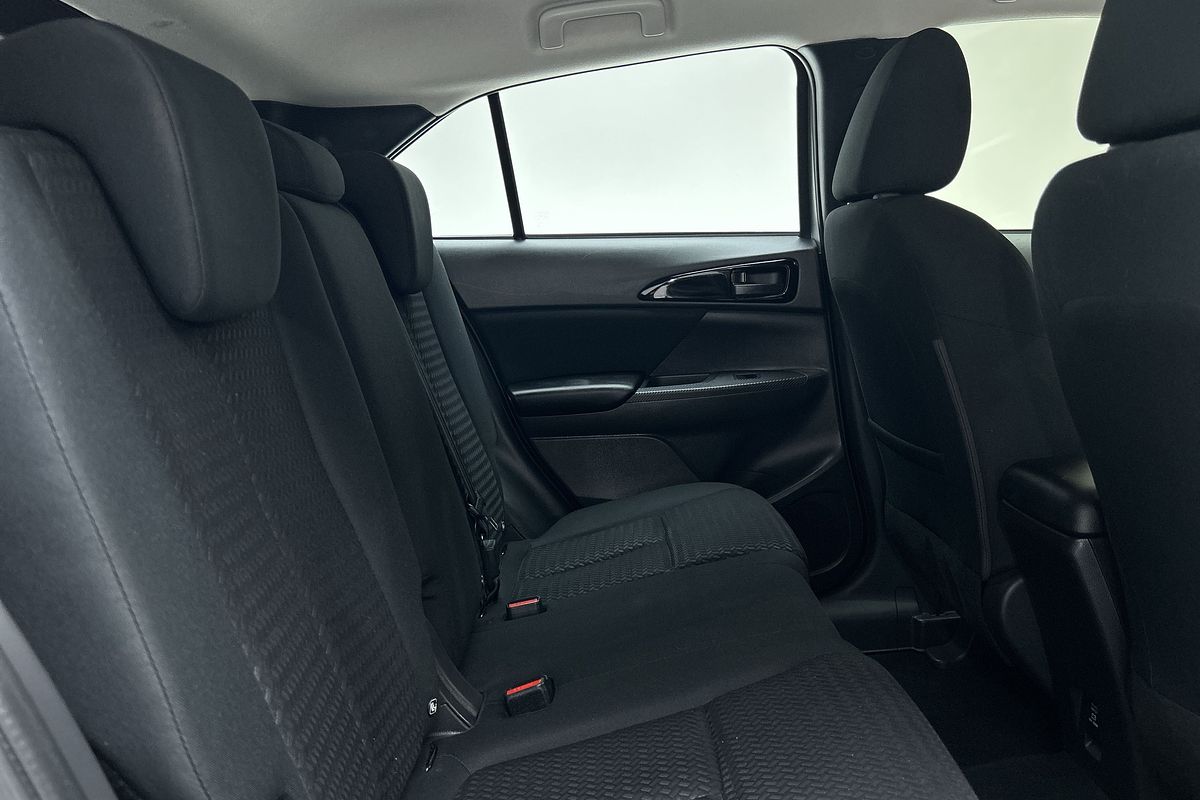 2023 Mitsubishi Eclipse Cross ES YB