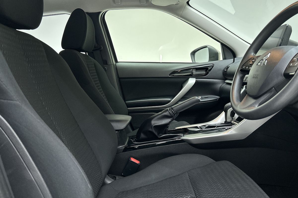 2023 Mitsubishi Eclipse Cross ES YB