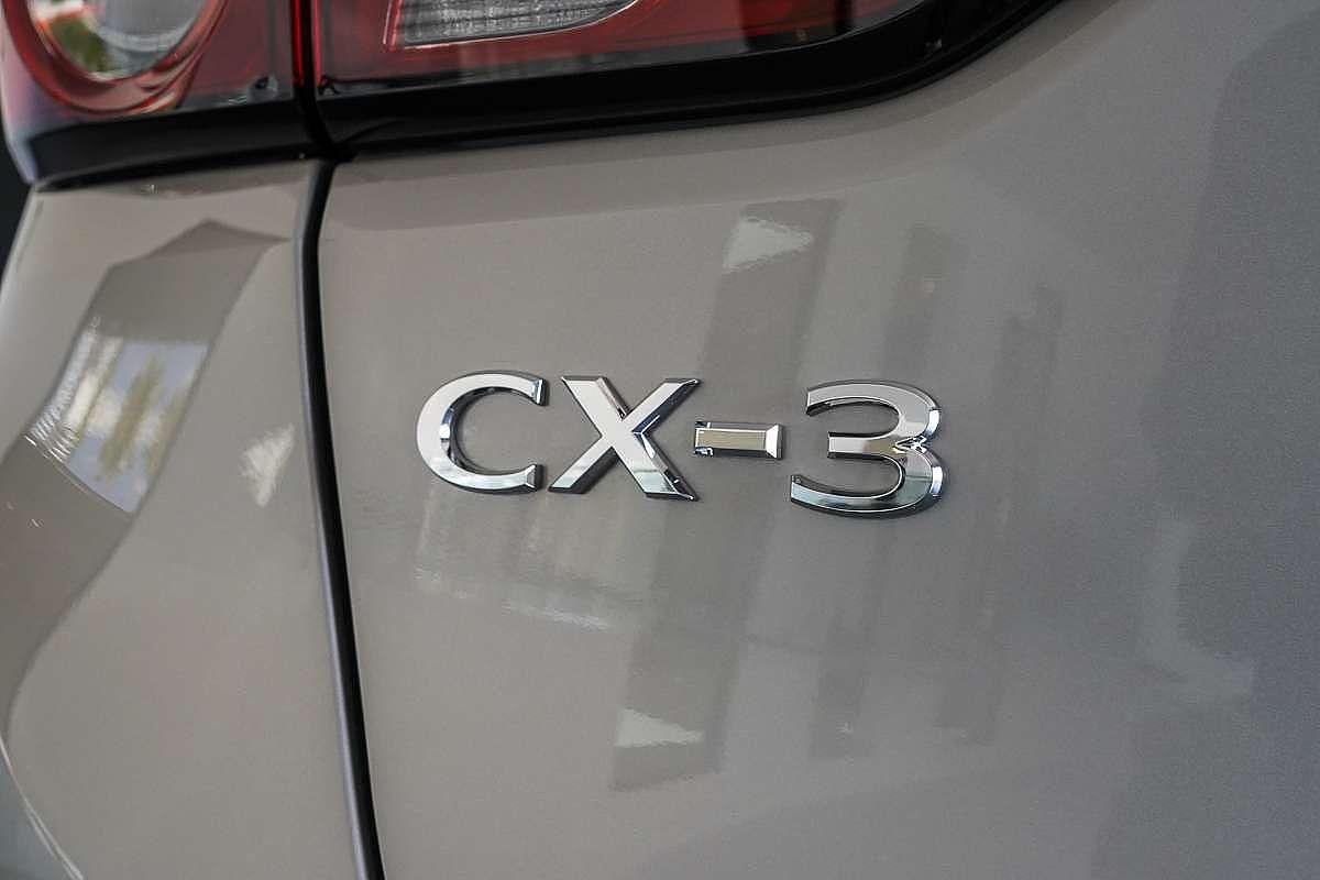 2025 Mazda CX-3 G20 Akari DK