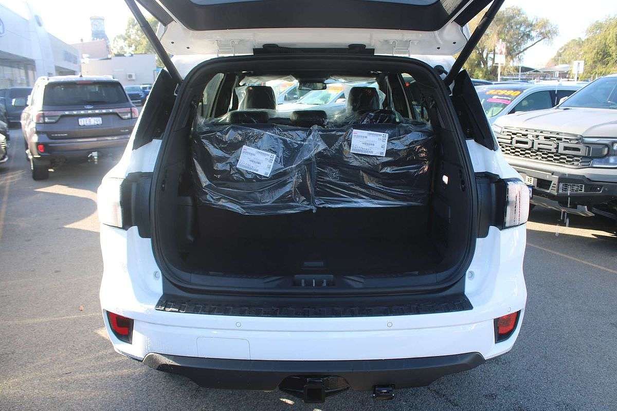 2025 Ford Everest Platinum 3.0L