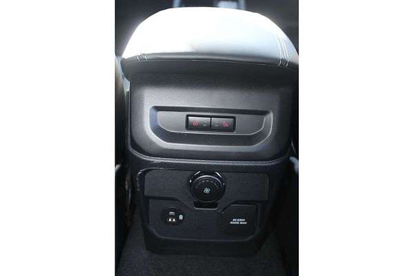 2025 Ford Everest Platinum 3.0L