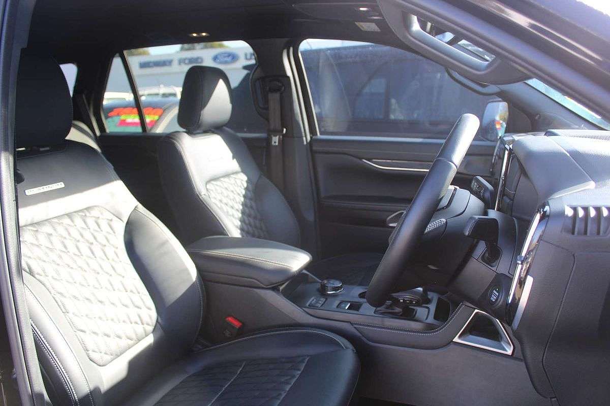 2025 Ford Everest Platinum 3.0L