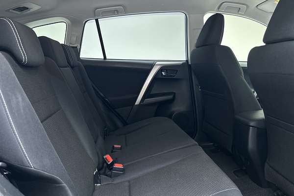 2018 Toyota RAV4 GXL ZSA42R