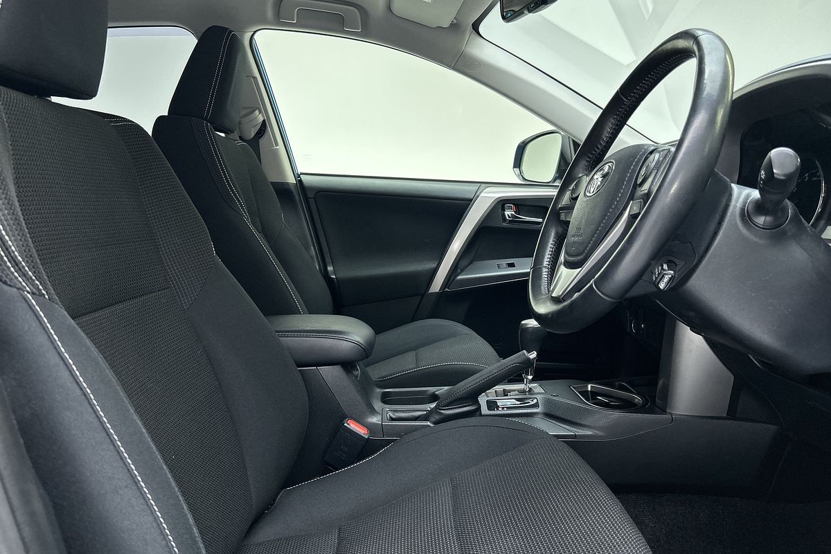 2018 Toyota RAV4 GXL ZSA42R