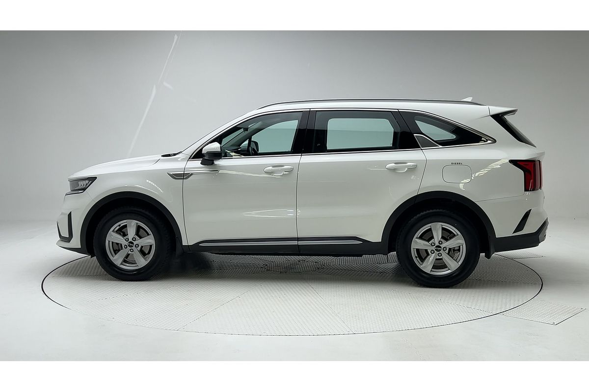 2023 Kia Sorento S MQ4