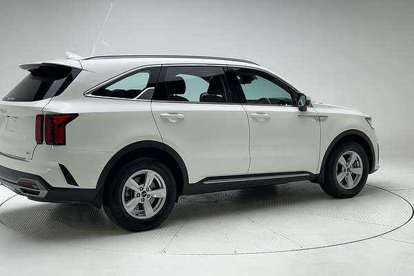 2023 Kia Sorento S MQ4
