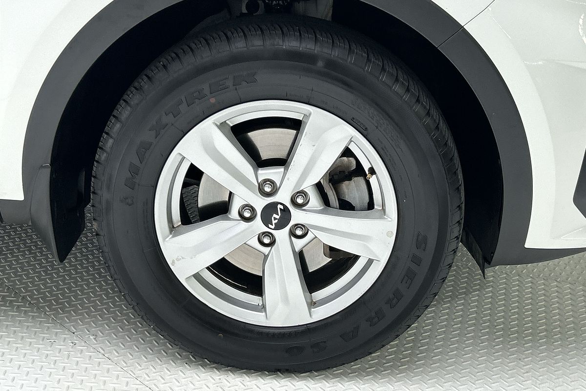 2023 Kia Sorento S MQ4