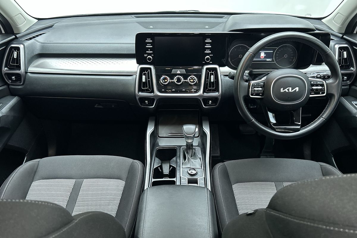2023 Kia Sorento S MQ4