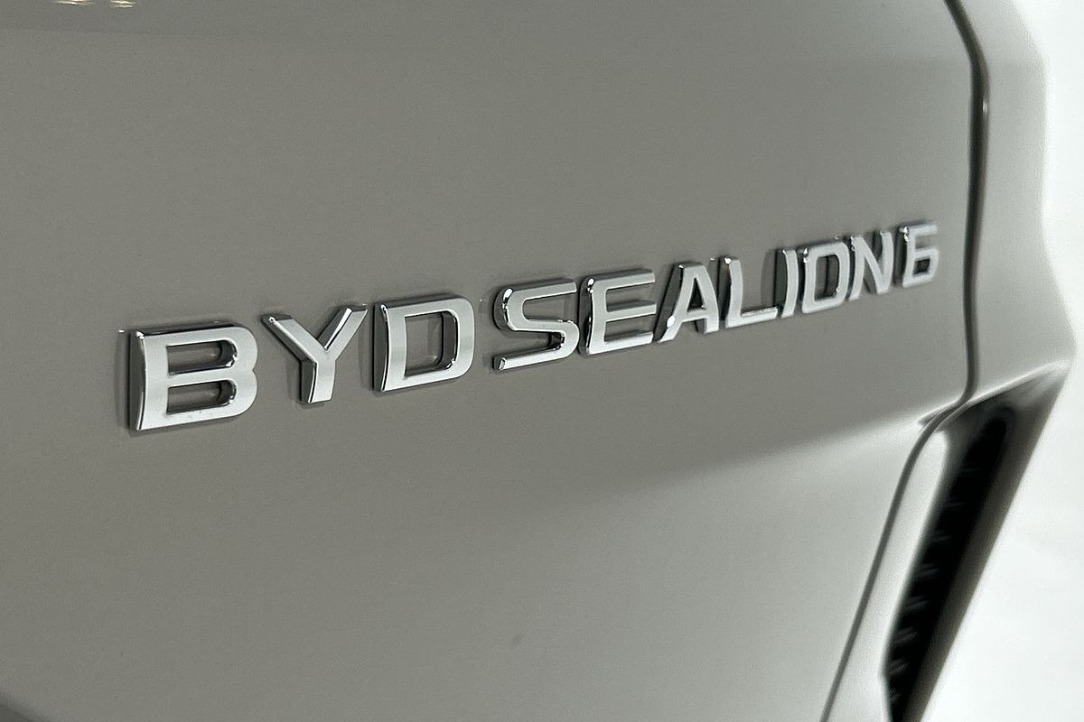 2024 BYD SEALION 6 Dynamic