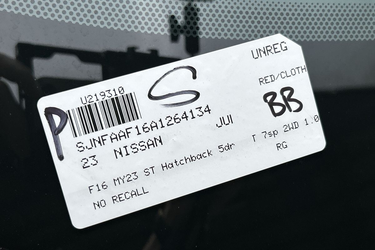 2023 Nissan JUKE ST F16