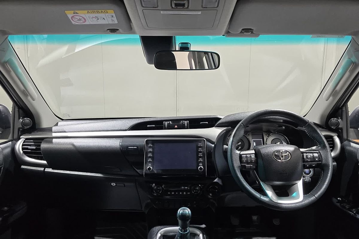 2022 Toyota Hilux SR5 GUN126R 4X4