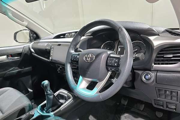 2022 Toyota Hilux SR5 GUN126R 4X4