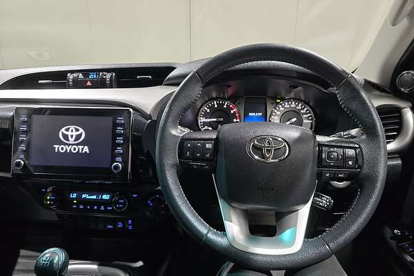 2022 Toyota Hilux SR5 GUN126R 4X4
