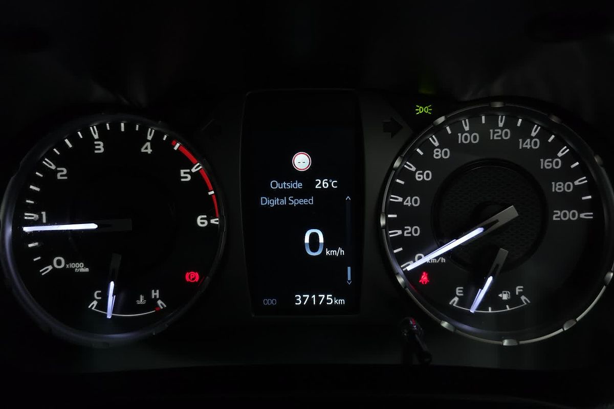 2022 Toyota Hilux SR5 GUN126R 4X4