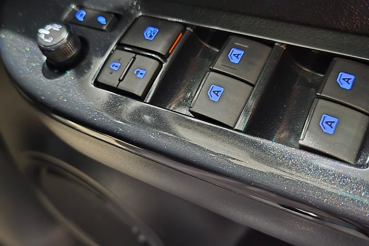 2022 Toyota Hilux SR5 GUN126R 4X4