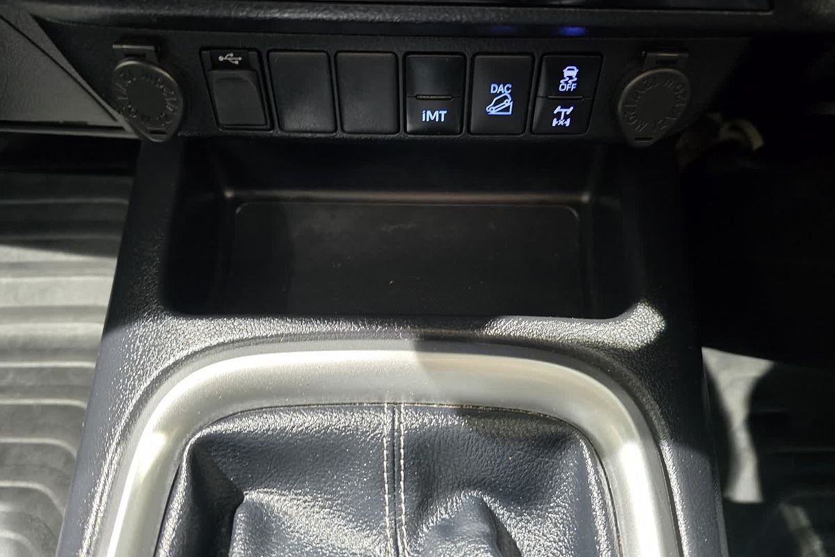 2022 Toyota Hilux SR5 GUN126R 4X4