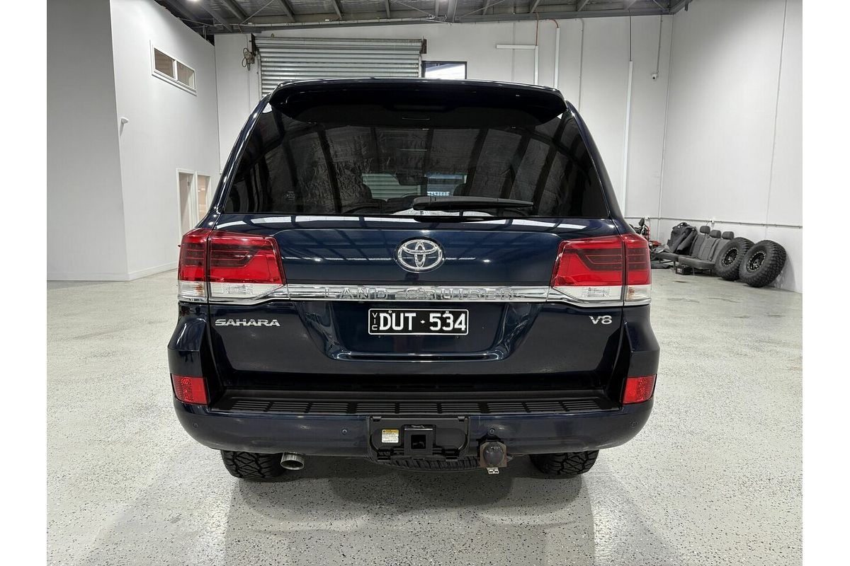2017 Toyota Landcruiser Sahara VDJ200R