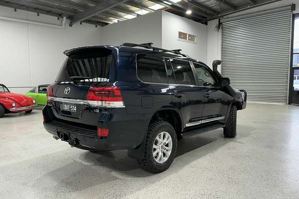 2017 Toyota Landcruiser Sahara VDJ200R