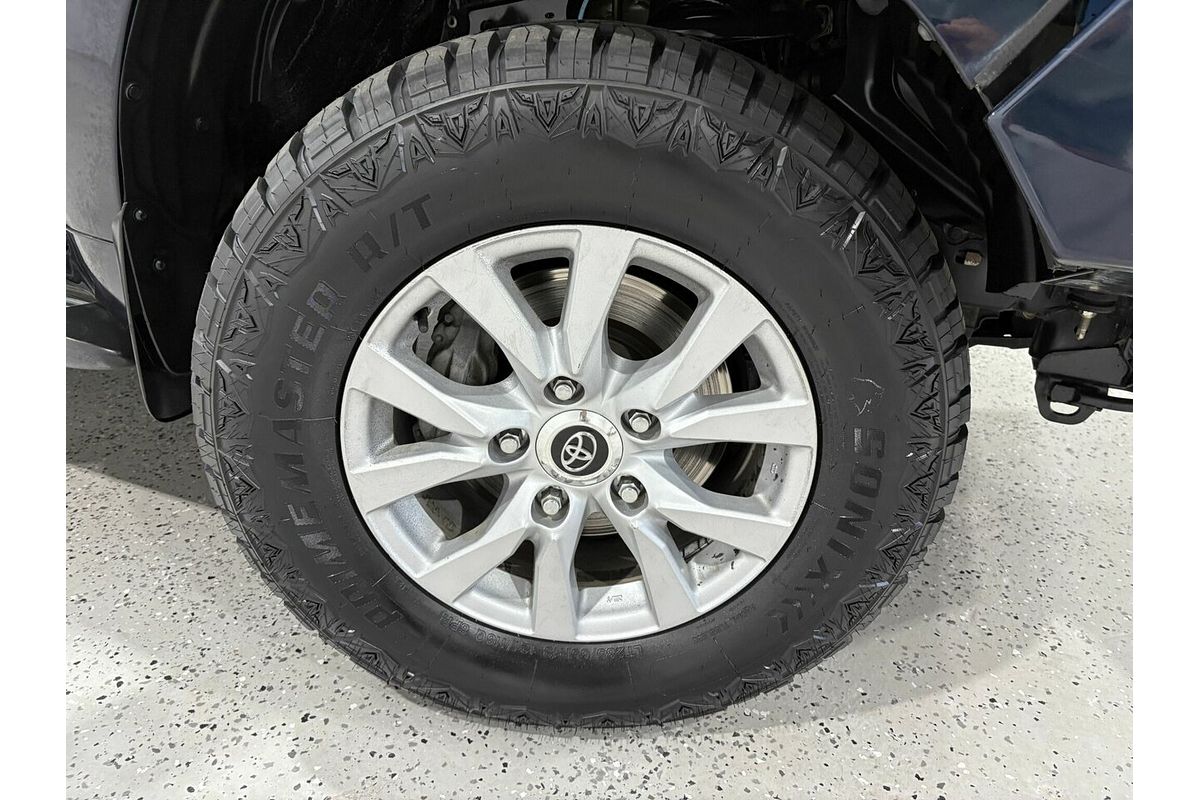 2017 Toyota Landcruiser Sahara VDJ200R