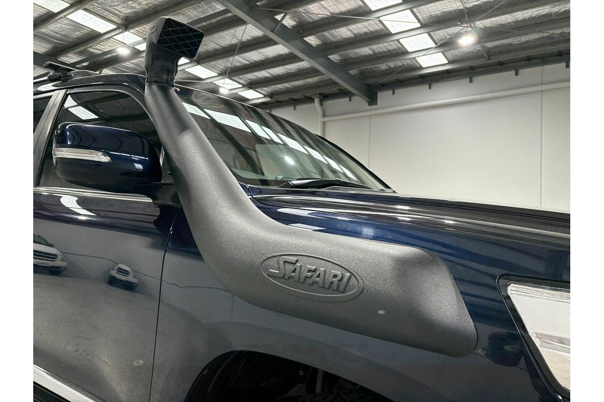 2017 Toyota Landcruiser Sahara VDJ200R