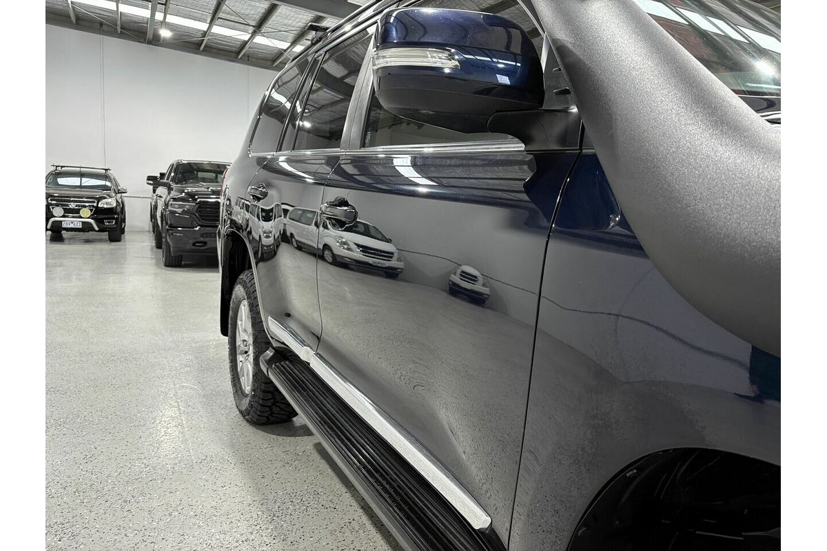 2017 Toyota Landcruiser Sahara VDJ200R