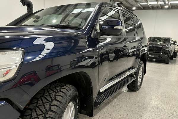 2017 Toyota Landcruiser Sahara VDJ200R