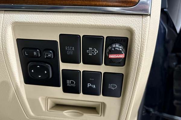 2017 Toyota Landcruiser Sahara VDJ200R