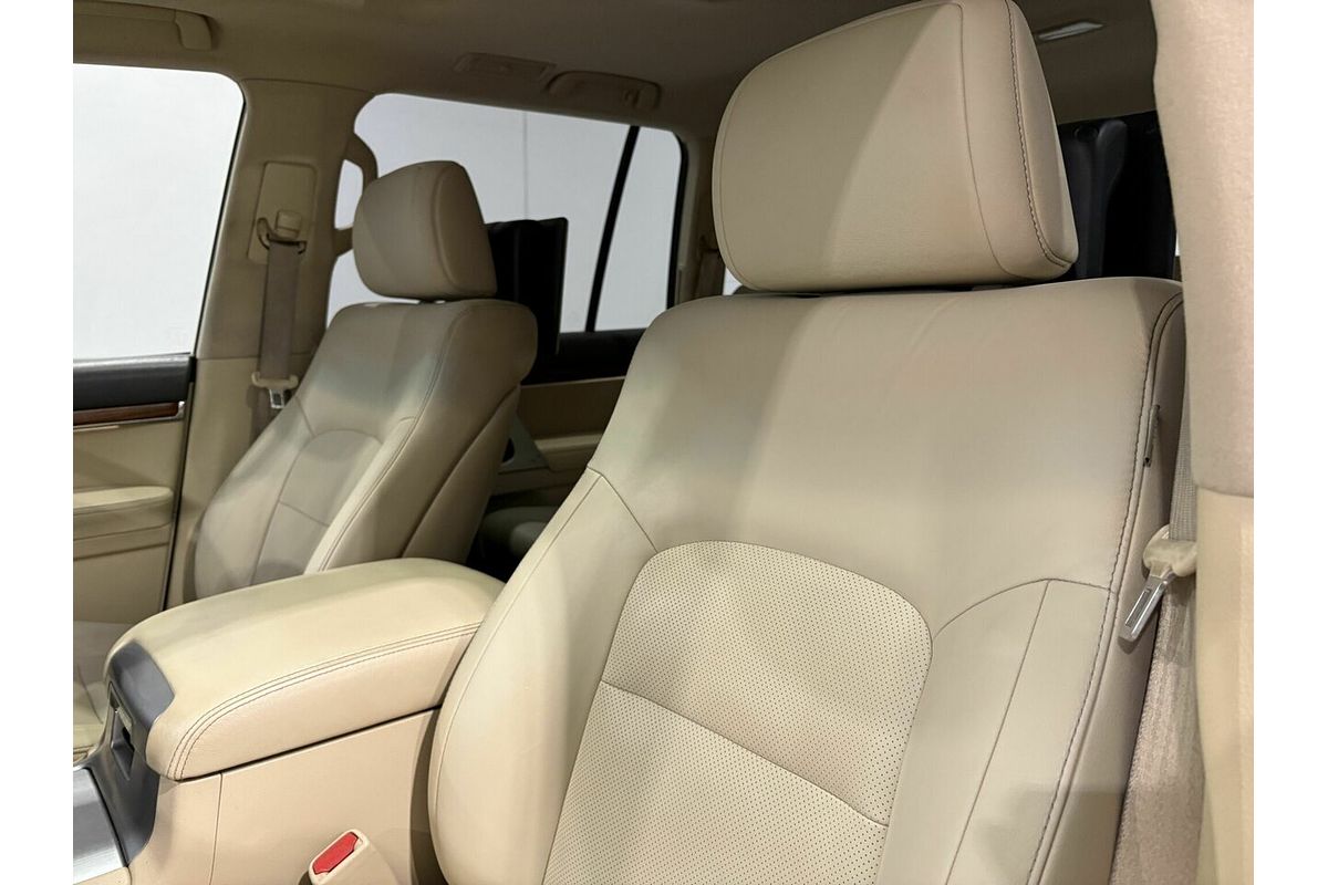 2017 Toyota Landcruiser Sahara VDJ200R