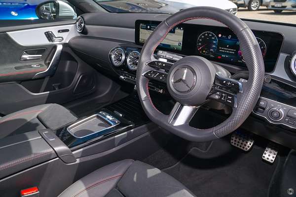 2025 Mercedes-Benz A-Class A200 W177
