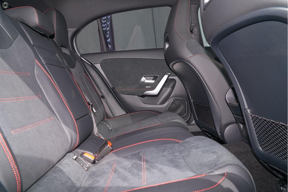 2025 Mercedes-Benz A-Class A200 W177