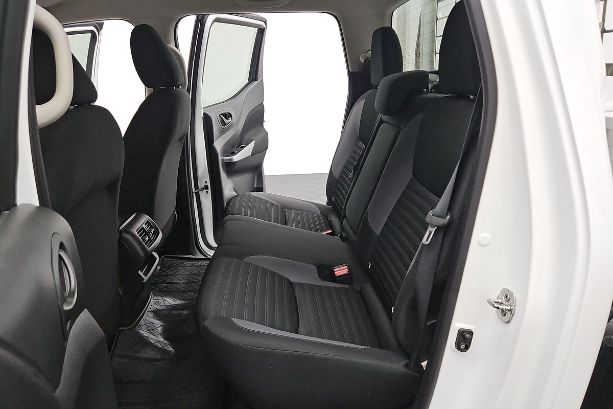 2021 Nissan Navara SL D23 Rear Wheel Drive