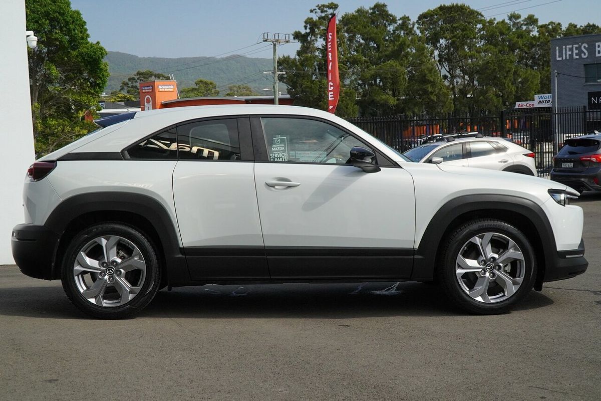 2021 Mazda MX-30 G20e Evolve DR Series