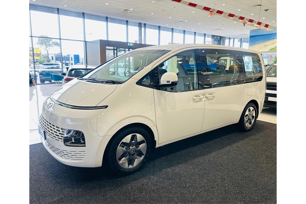 2022 Hyundai STARIA US4.V1