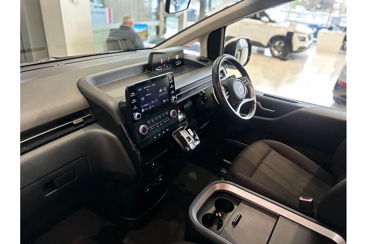2022 Hyundai STARIA US4.V1