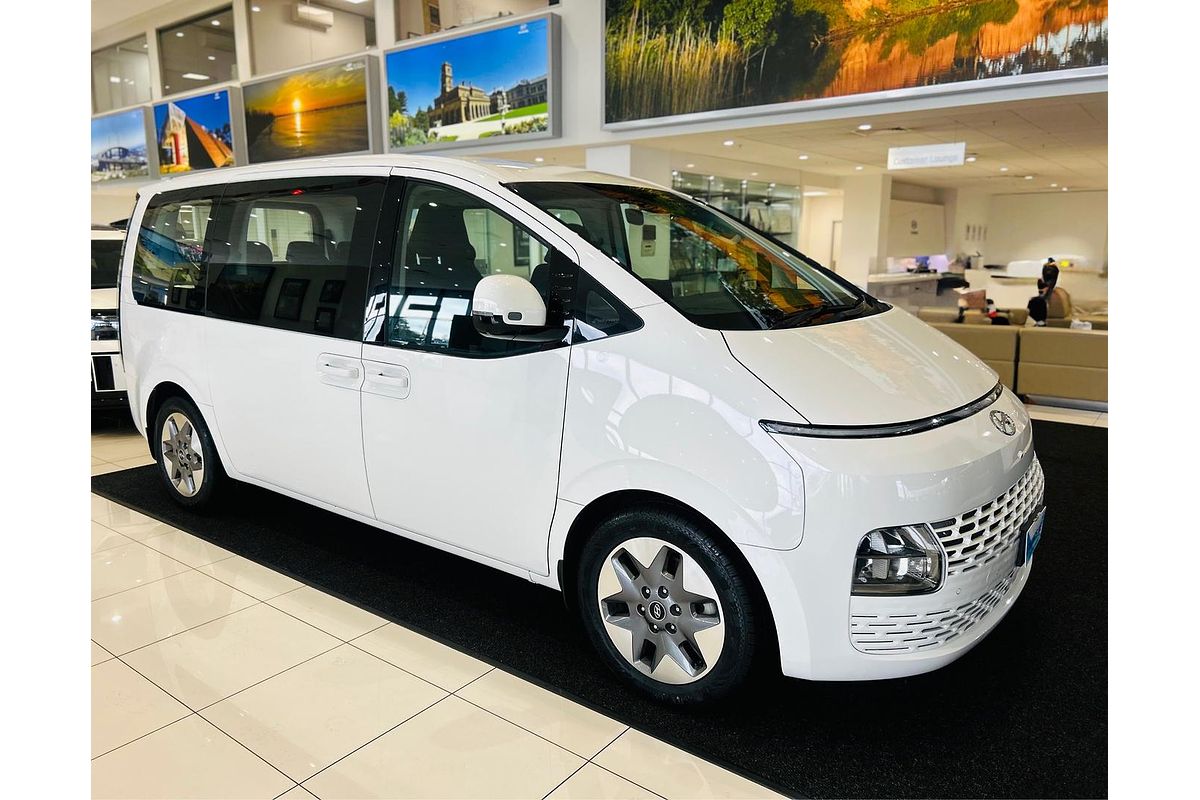 2022 Hyundai STARIA US4.V1