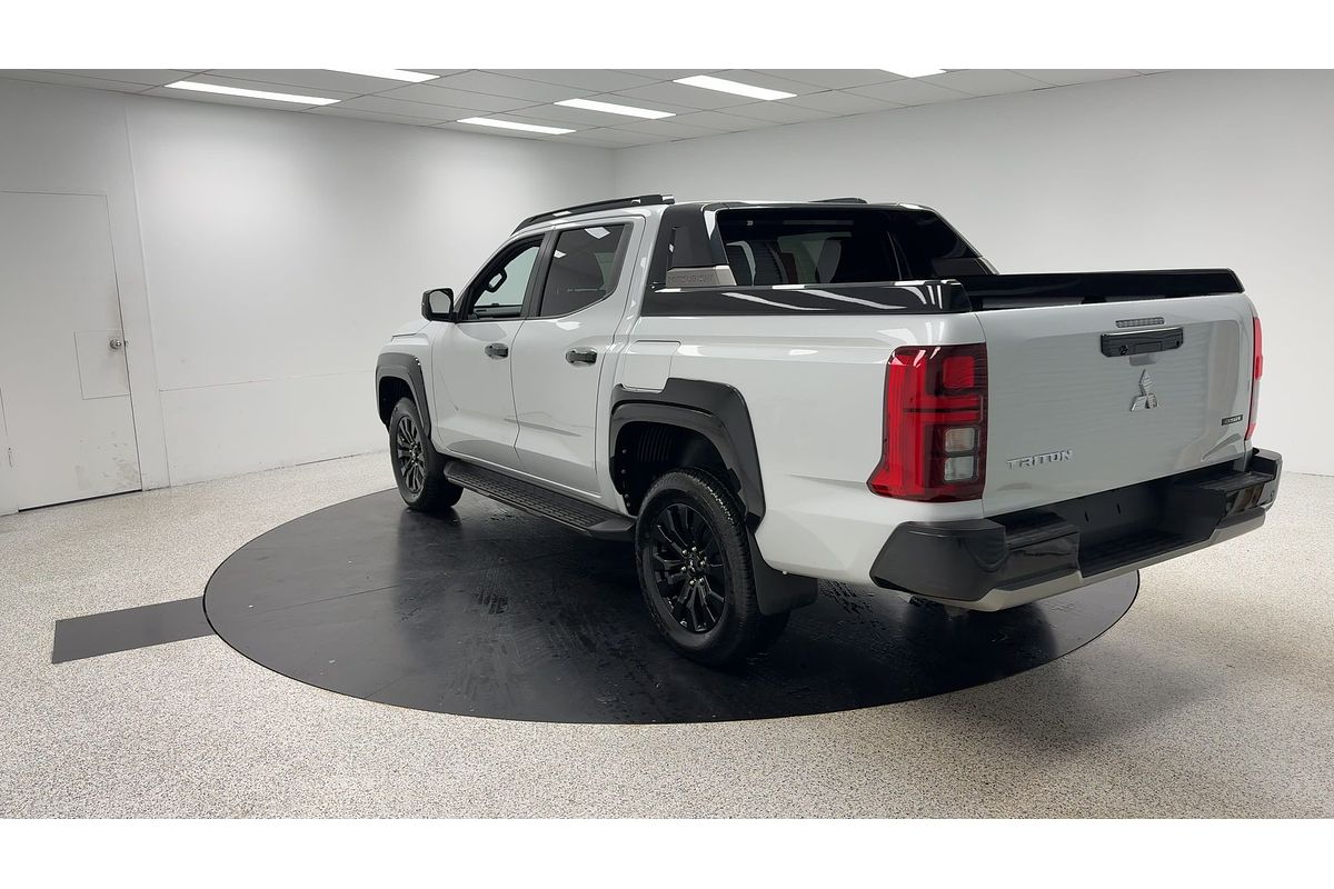 2024 Mitsubishi Triton GSR MV 4X4