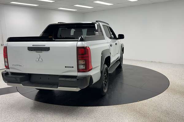 2024 Mitsubishi Triton GSR MV 4X4