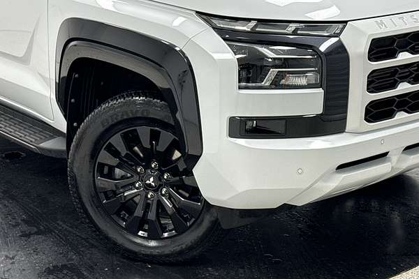 2024 Mitsubishi Triton GSR MV 4X4
