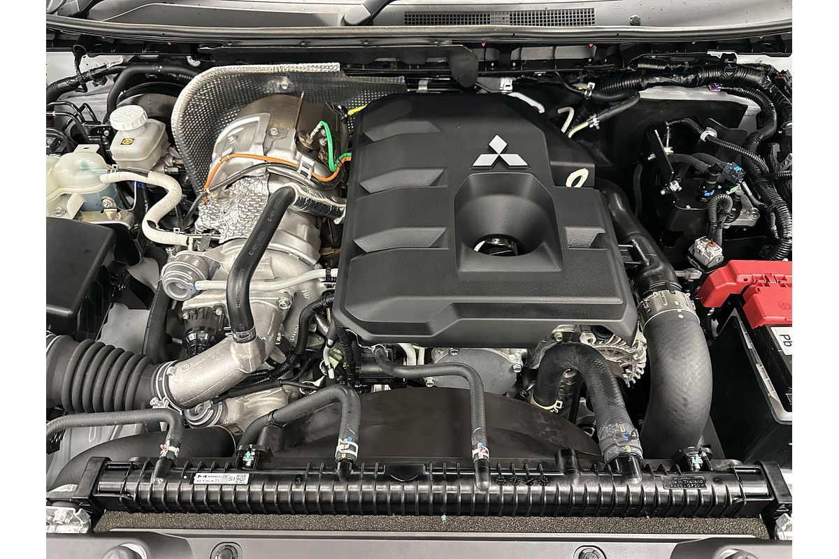 2024 Mitsubishi Triton GSR MV 4X4